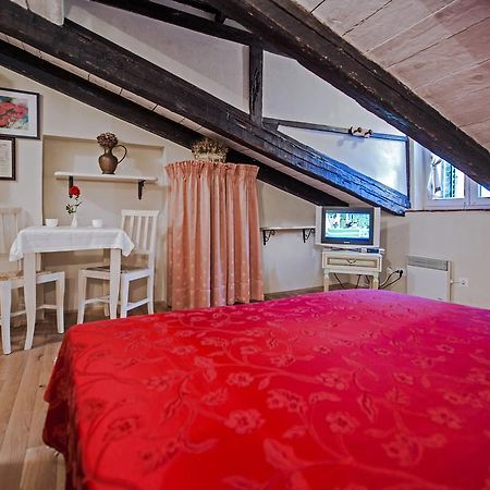 Residence Marco Polo Centro Storico Rovinj Exteriör bild