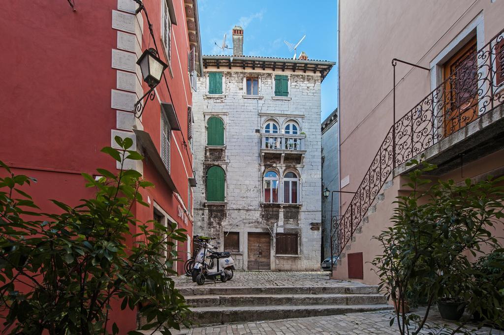 Residence Marco Polo Centro Storico Rovinj Exteriör bild